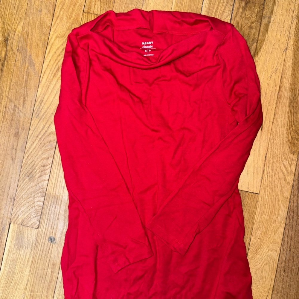 Old Navy Classic Red Top